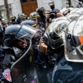 Γαλλία: Δεκάδες τραυματίες στις μαθητικές πορείες - Διαδηλωτές έριξαν υδροχλωρικό οξύ σε αστυνομικούς
