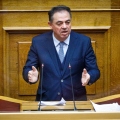 ΠΑΣΟΚ: Διαψεύδει ο Κωνσταντόπουλος ότι εξύβρισε και πήγε να χτυπήσει την Παπαδοπούλου και απειλεί με μηνύσεις