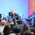 (από αριστερά προς τα δεξιά) Ο Bart Deckers, Partner της EY-Parthenon Belgium, ο Marco Hannapel, Πρόεδρος Ευρώπης της Philip Morris International και o Sébastien Boussois, Γάλλος πολιτικός επιστήμονας και σχολιαστής