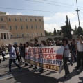 Πανεκπαιδευτικό συλλαλητήριο: Πέρασε από το Σύνταγμα η πορεία – Επιστρέφουν στα Προπύλαια οι διαδηλωτές	