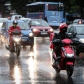 Βούλα: Διακοπή κυκλοφορίας στη λεωφόρο Καραμανλή λόγω συσσώρευσης υδάτων