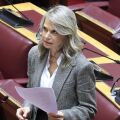 Μιλένα Αποστολάκη: Η ΝΔ νομοθετεί υπέρ των funds και αφήνει απροστάτευτους τους δανειολήπτες