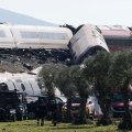 Ισπανία: Με ταχύτητα 160 χλμ/ώρα κινούνταν το τραίνο που προσέκρουσε σε ακινητοποιημένο συρμό