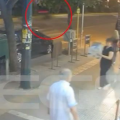 Βίντεο ντοκουμέντο από την παράσυρση γυναίκας στην Καλλιθέα - Νεκρός ο οδηγός της μηχανής