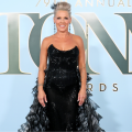 Tony Awards 2026: Τα looks που μονοπώλησαν τα βλέμματα στο κόκκινο χαλί