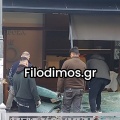 Έριξαν τη βιτρίνα κοσμηματοπωλείου