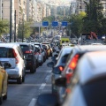 Αυτοκίνητα «κολλημένα» στην κίνηση στο κέντρο της Αθήνας