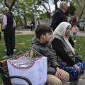 Πολίτες στους δρόμους της Τουρκίας μετά τον πολύ ισχυρό σεισμό