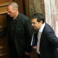 Ο Βαρουφάκης απαντά στον Τσίπρα: Αυτοεξευτελισμός όσα λέει για τα «κουπόνια»