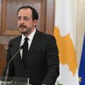 Κύπρος: Σάλος με βίντεο που εμπλέκει τον Χριστοδουλίδη σε διαλόγους για μίζες και αδιαφανή χρηματοδότηση