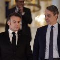 Έκτακτη συνάντηση Μητσοτάκη – Μακρόν αύριο στην Κύπρο