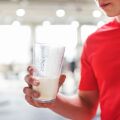 Έρευνα: Τι συμβαίνει στο σώμα όταν παίρνετε πρωτεΐνη σε σκόνη καθημερινά - Πότε ωφελεί κυρίως και γιατί ο χρόνος πρόσληψης είναι πιο σημαντικός από την ποσότητα