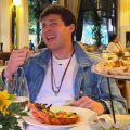 Ο Θωμάς Γρατσούνας «παίζει» τα Βόρεια και Νότια Προάστια στα δάχτυλα