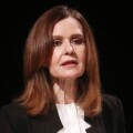 Κάτια Δανδουλάκη: Εγώ κάνω όνειρα για τα επόμενα 50 χρόνια, εδώ πέφτει γέλιο