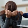 Νέα έρευνα δείχνει ότι αντιφλεγμονώδες φάρμακο ίσως βοηθήσει ασθενείς με ανθεκτική μορφή κατάθλιψης, ανοίγοντας νέο δρόμο στις θεραπείες ψυχικής υγείας.