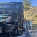 Ζημιές σε λεωφορείο των ΚΤΕΛ Χαλκιδικής μετά τη φωτιά