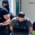 Ο 37χρονος συλληφθείς οδηγείται στην εισαγγελία
