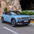 Οδηγήσαμε το Renault 4 E-TECH Electric το νέο voiture à vivre και το απολαύσαμε δεόντως