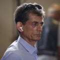 Επίθεση Καρανίκα σε Τσίπρα: Ζει στην κοσμάρα του, ας τον βοηθήσει κάποιος