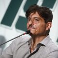 Γιαννακόπουλος: Η έκπληξη των οπαδών - Του τραγούδησαν για τα γενέθλιά του 
