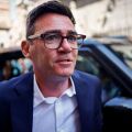 Ο Άντι Μπέρναμ υπόσχεται «τη μεγαλύτερη ανακατανομή εξουσίας» στη σύγχρονη Βρετανία
