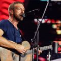 Σπάνιες πρώιμες ηχογραφήσεις των Coldplay και ένα ακυκλοφόρητο demo του Κρις Μάρτιν για ταινία του Τζέιμς Μποντ δημοπρατούνται από το αρχείο του Κρις Άλισον.