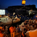 Ένα θερινό σινεμά σαν όνειρο στην Κίμωλο