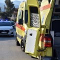 Ασθενοφορο και περιπολικό σε τόπο τροχαίου