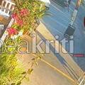 Αυτοκίνητο «απογειώνεται» στην Κρήτη μετά από τροχαίο