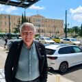 Στο σύμπαν του Δημήτρη Νανόπουλου: Να αυτοκτονήσω ή να φτιάξω καφέ;