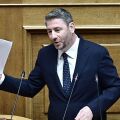 Ανδρουλάκης: Ο Μητσοτάκης επιδιώκει ένα Σύνταγμα, που να αφήνει όσο το δυνατόν πιο ανεξέλεγκτη την εκτελεστική εξουσία