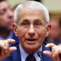 Ο Φάουτσι αρνήθηκε να απαντήσει ενώπιον της Γερουσίας για την προέλευση του Covid-19