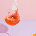 Spritz Hour: Τα καλοκαιρινά κοκτέιλ που αξίζει να δοκιμάσεις στο σπίτι