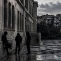 «Δεν μπορείς να κυκλοφορείς χωρίς μαχαίρι»: Μέσα στον κόσμο της εφηβικής βίας