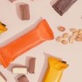 Proteinmaxxing: Γιατί έχει γίνει εμμονή το να τρώμε όσο περισσότερη πρωτεΐνη γίνεται;