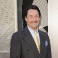  Peter Cullen
