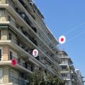 Πάνω από 400 ιαπωνικά και ελληνικά σύμβολα στολίζουν τη Θεσσαλονίκη για την 90ή ΔΕΘ - Η Ιαπωνία συμμετέχει ως τιμώμενη χώρα με πλούσιες εκδηλώσεις.