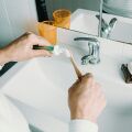 Κάθε πότε πρέπει να αλλάζετε οδοντόβουρτσα; Μάλλον πιο συχνά απ’ όσο νομίζετε
