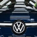 Η Volkswagen ανακοίνωσε περικοπή 100.000 θέσεων εργασίας έως το 2030, τη μεγαλύτερη αναδιάρθρωση στην ιστορία της παγκόσμιας αυτοκινητοβιομηχανίας.
