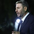 Με άρθρο του, ο Νίκος Ανδρουλάκης δεσμεύεται για δίκαιη ρύθμιση του ιδιωτικού χρέους, παρουσιάζοντας έντεκα μέτρα που θα κατατεθούν άμεσα στη Βουλή.