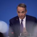 Στη συνέντευξη Τύπου της 90ής ΔΕΘ, ο πρωθυπουργός υπερασπίστηκε το πακέτο των εξαγγελιών, απέκλεισε νέα δημοσιονομική χαλάρωση και έστειλε σαφή πολιτικά μηνύματα προς αντιπολίτευση, Σαμαρά και Τουρκία
