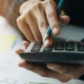 ΔΕΘ 2026: Όλα τα νέα μέτρα μέχρι το 2027 - Τα οφέλη για συνταξιούχους, επιχειρήσεις και νέες οικογένειες