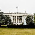 ΗΠΑ: Το MSNBC και το CNN αναφέρουν ότι τους δόθηκε πρόσβαση στον Λευκό Οίκο