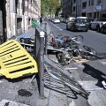 Καταστροφές μετά τις μαθητικές διαδηλώσεις στη Γαλλία