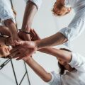 Το Training HUB παρουσιάζει το «βλέπΩ διαφΟρετικά», μια κοινωνική δράση που προωθεί τη συμπερίληψη ατόμων στο φάσμα του αυτισμού στη Δημιουργική Βιομηχανία.