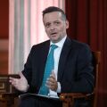 Xάρης Δούκας: «Να μη γίνει η Αθήνα Βαρκελώνη» - Πρόβλημα ο υπερτουρισμός και το στεγαστικό