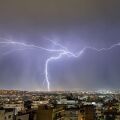 Πώς θα κινηθούν οι βροχές την Κυριακή και πότε αναμένεται αισθητή πτώση της θερμοκρασίας.