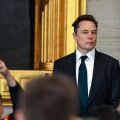 Γαλλία: Ο ΥΠΕΞ Ζαν-Νοέλ Μπαρό κατηγόρησε τον Έλον Μασκ για διαδικτυακή παρενόχληση Ευρωπαίων ηγετών και απόπειρες αποσταθεροποίησης.