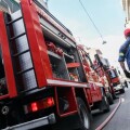 Πυροσβέστης και πυροσβεστικά οχήματα