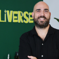 Ο Παναγιώτης Καρδερίνης και το Oliverse του